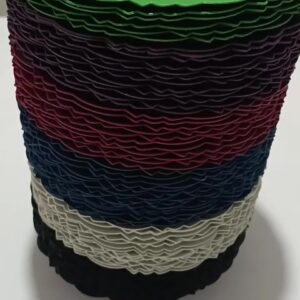 Kit com 80 ou 90 ou 100 Pratos Redondos Com Borda Plástico Fundo Refeição Lanche Porções